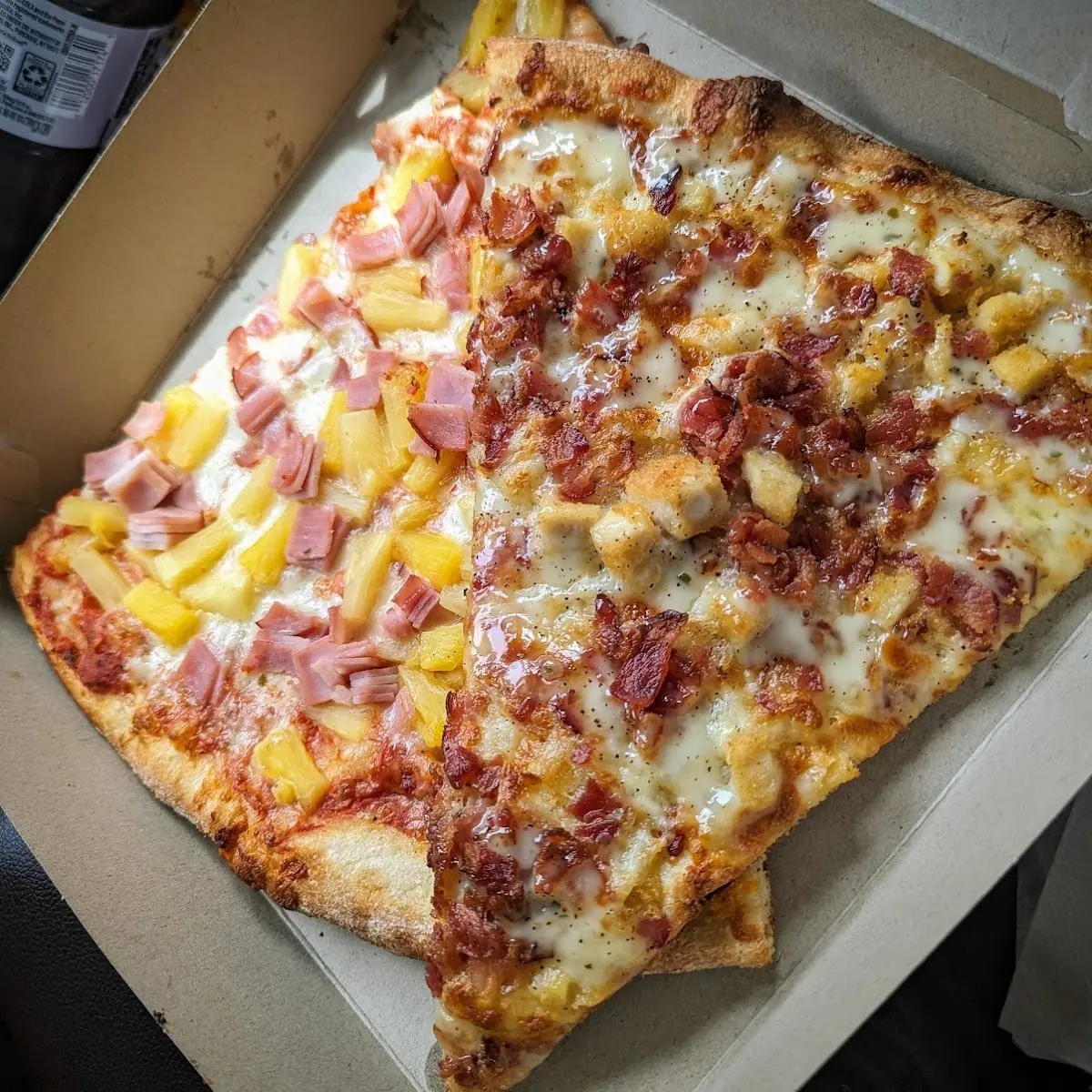 Hawaiian Pizza