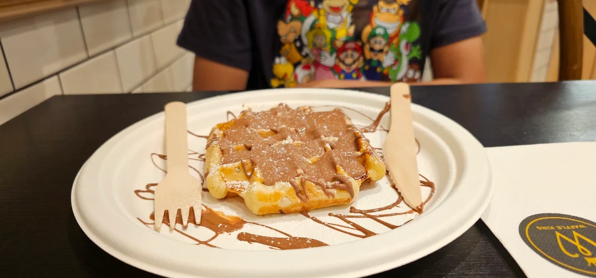 Orignal Waffle with Milk Chocolate