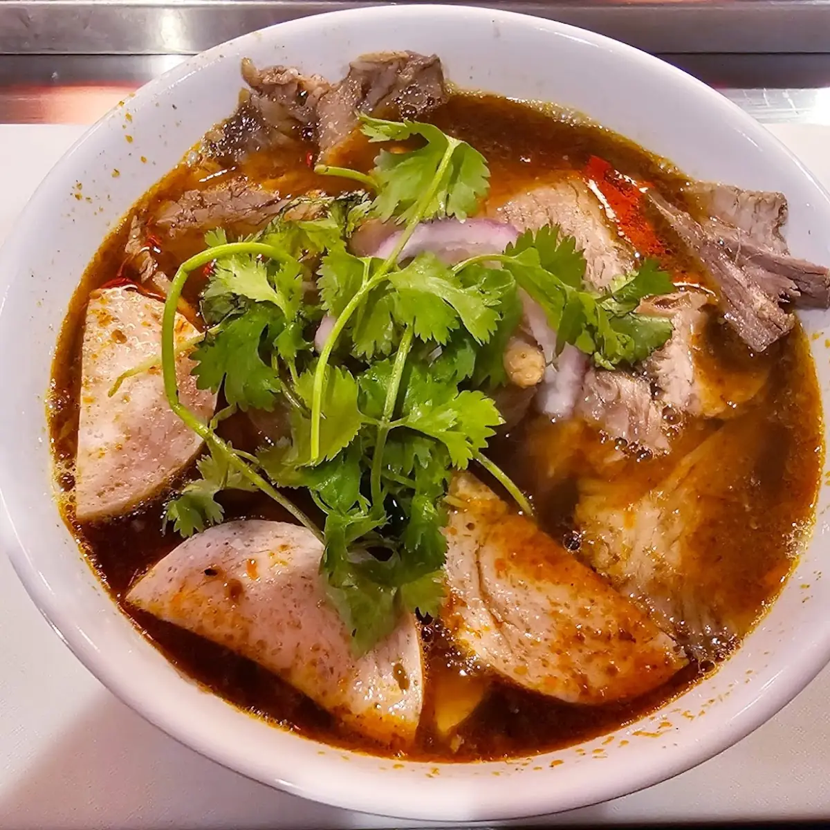 6 Bun Bo Hue Noodle Soup