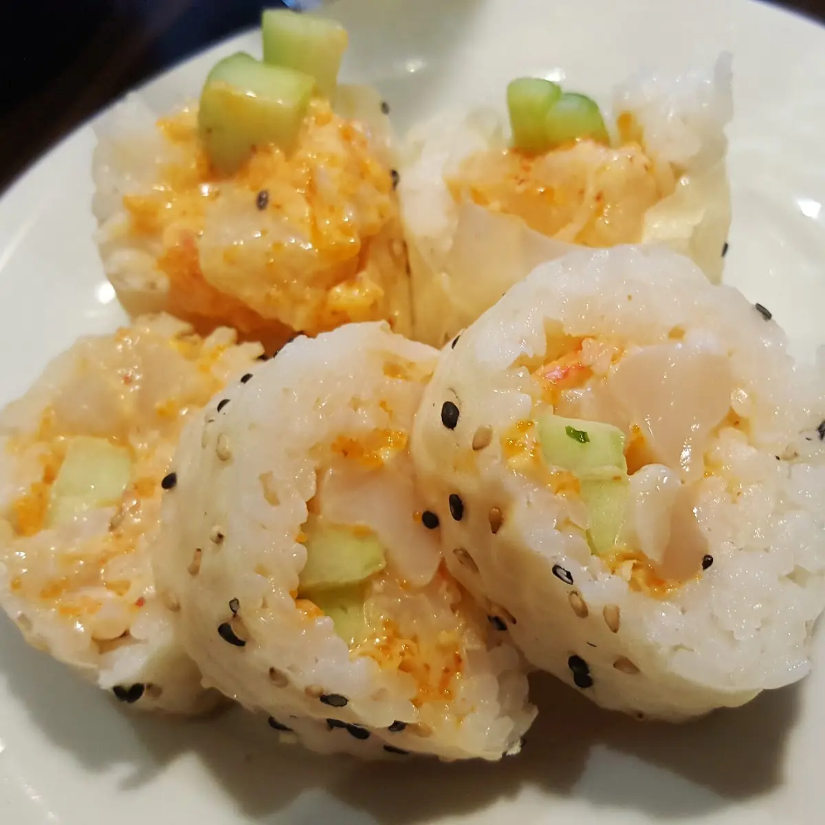 Spicy Scallop Roll with Soy Paper
