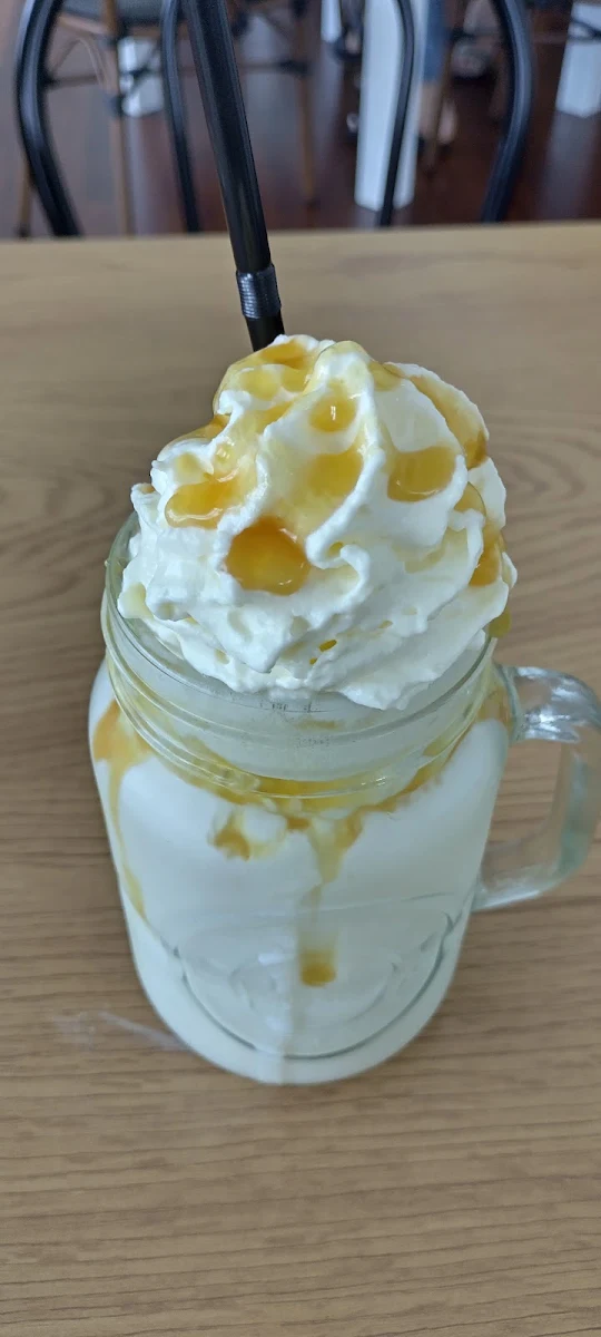 Iced Caramel, The Boathouse Cafe