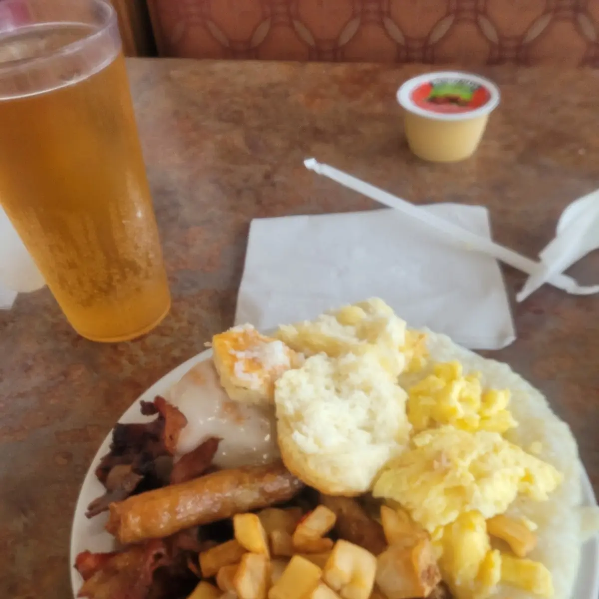 Eggs Bacon & Home Style Potatoes
