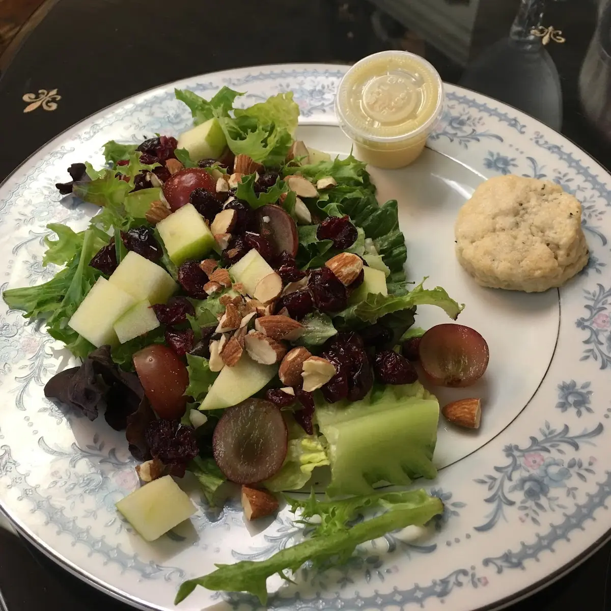 Side Apple Pecan Salad