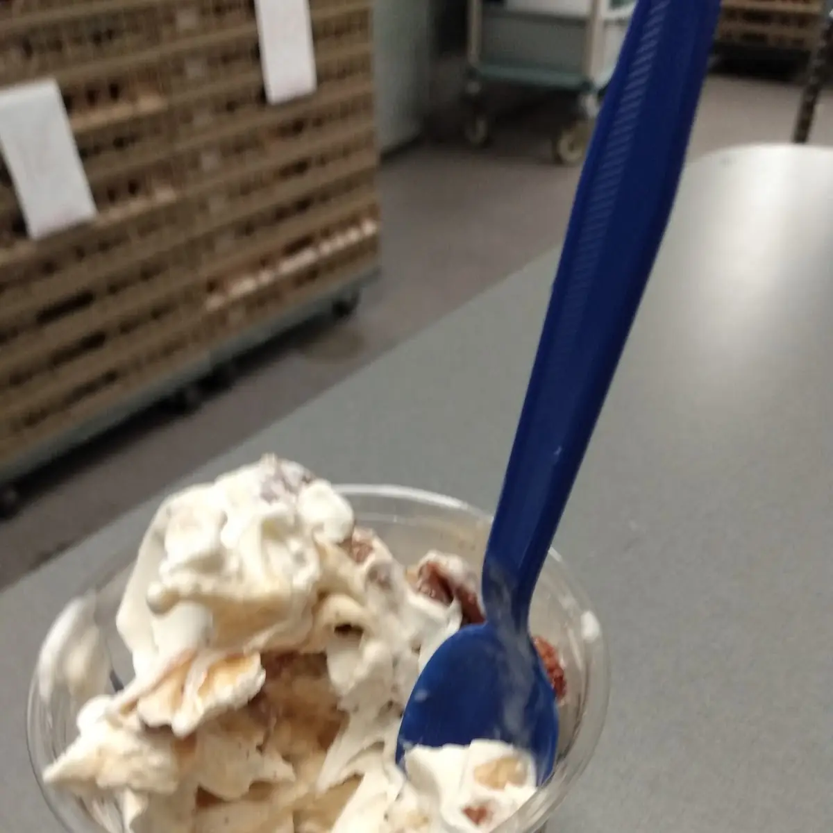 Scoop Fresh Frozen Custard