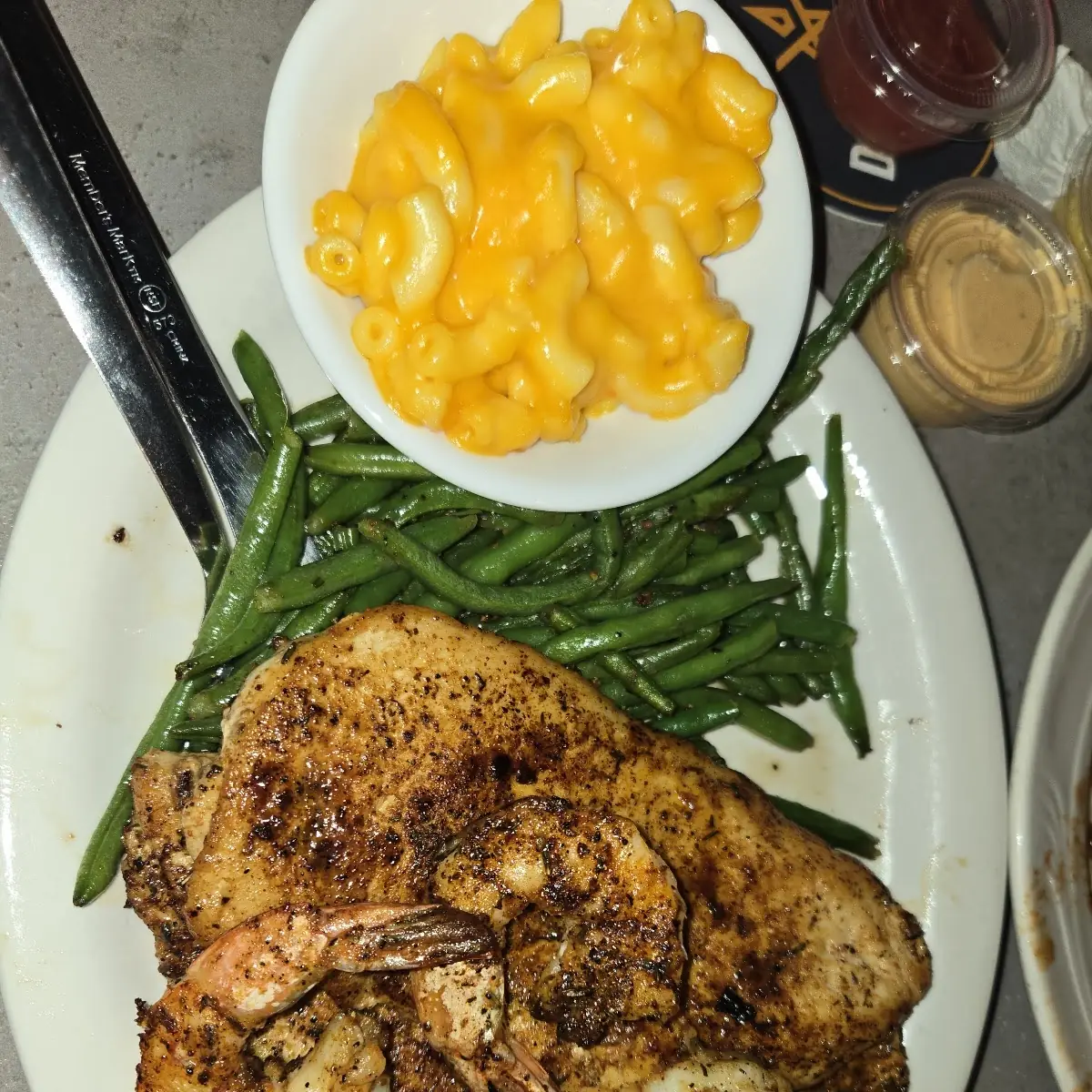 Shrimp with Mac and Cheese