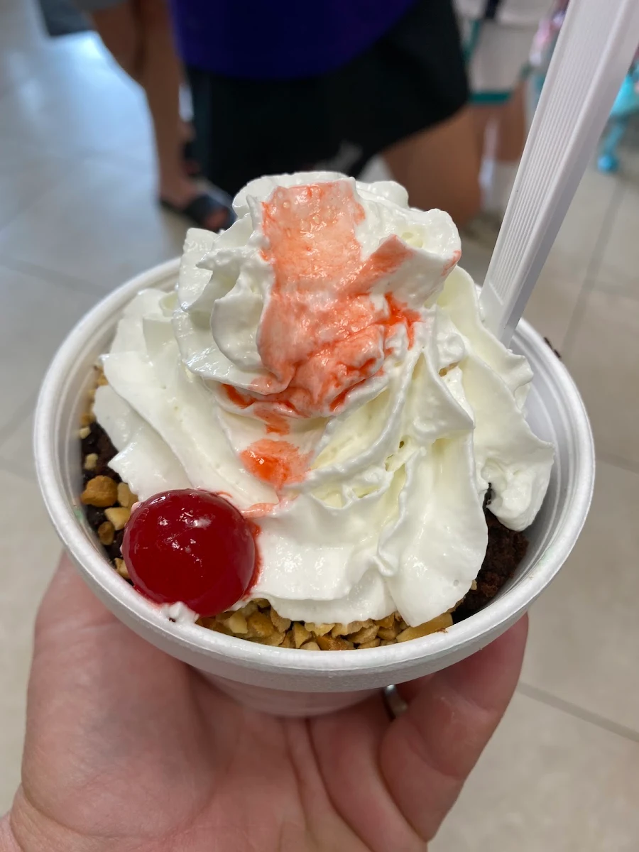 Brownie Sundae