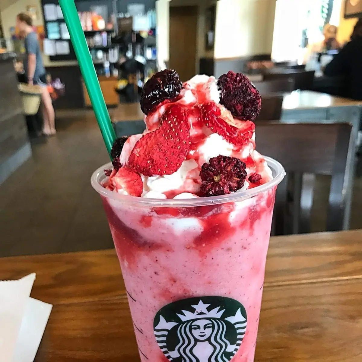 Latte Ribbon Crunch Dragonfruit Cold Brew