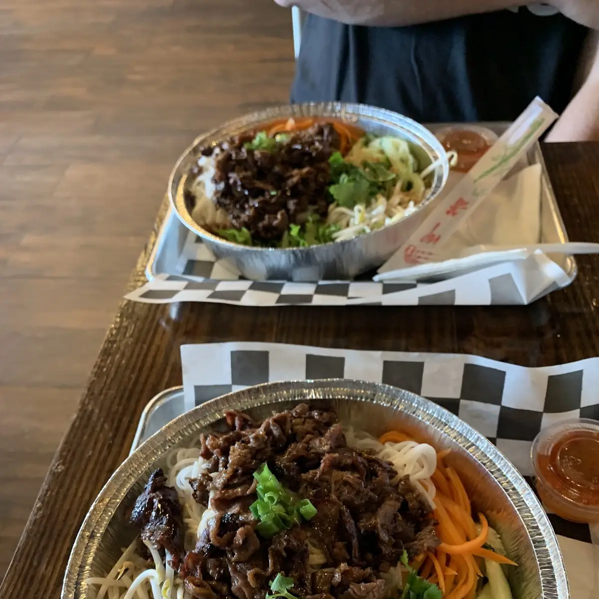 Grilled Pork with Rice Noodles and Vegetables