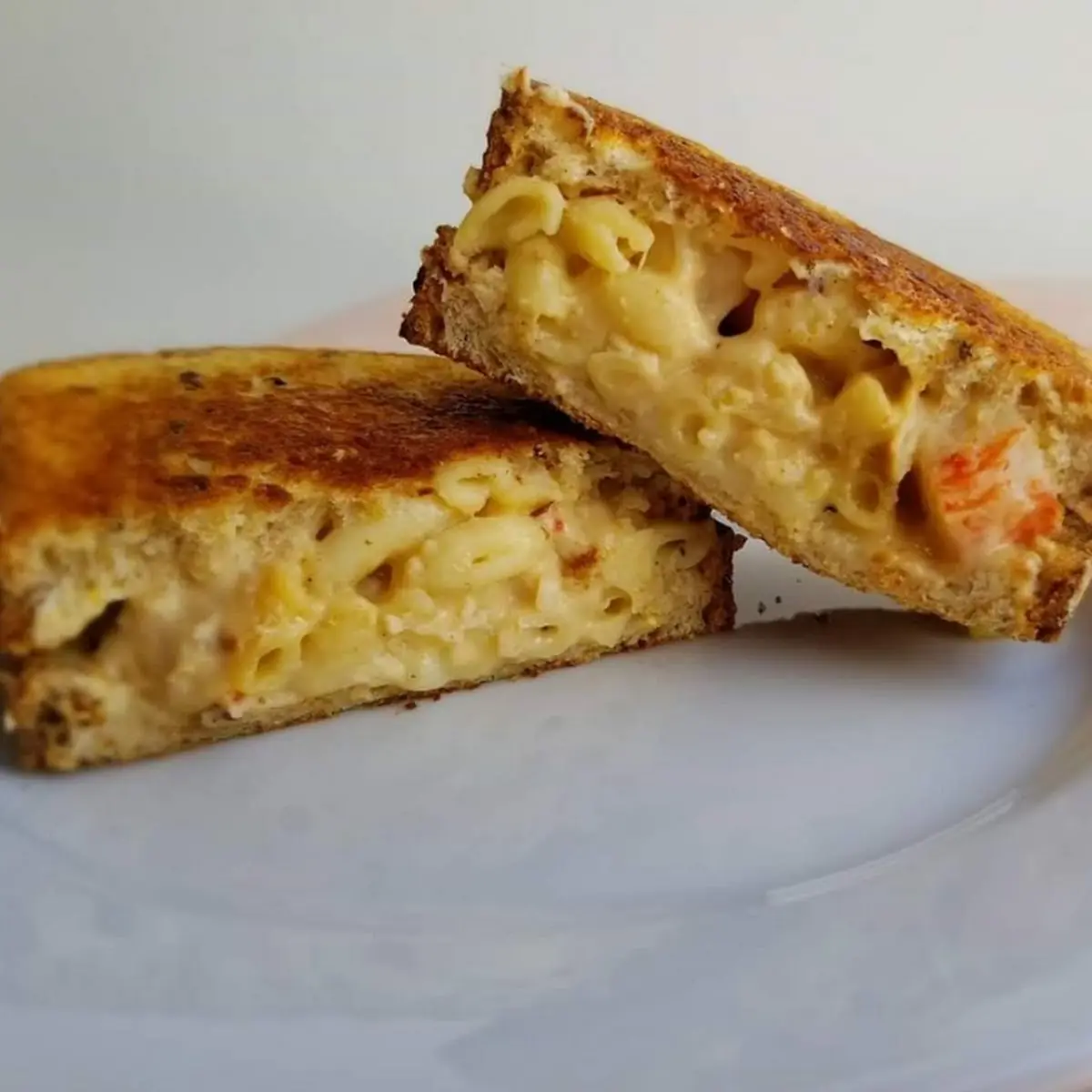 Crab Mac and Cheese Grilled Cheese Sandwich