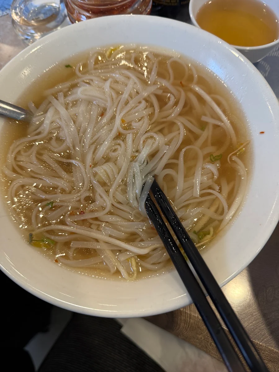 Plain Rice Noodle Soup Phở Không, North Star Pho