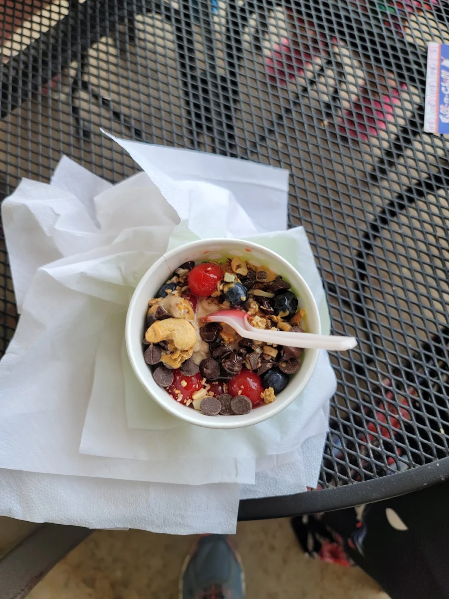 Frozen Yogurt Parfait