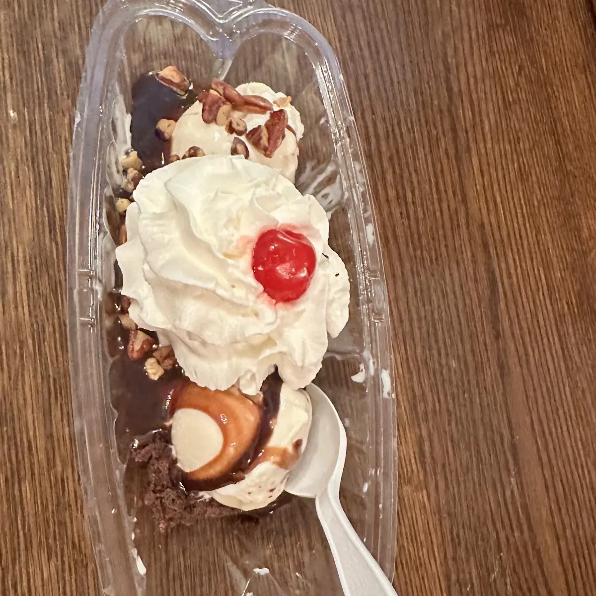 Fudge Brownie Sundae