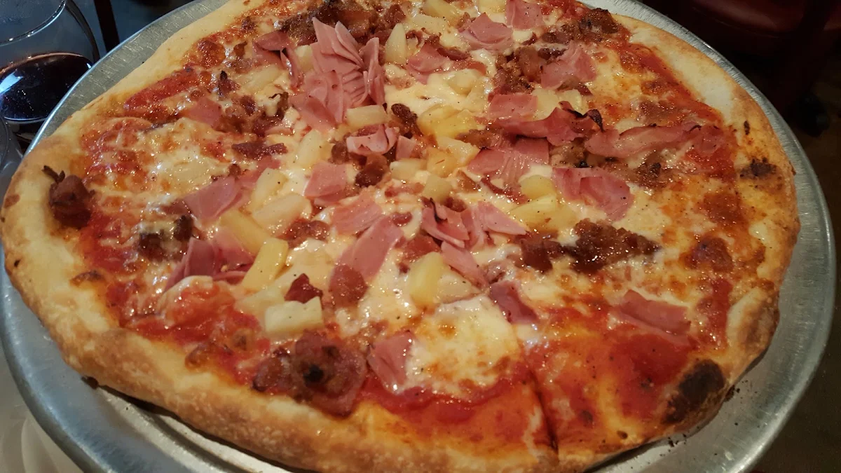 Hawaiian Pizza