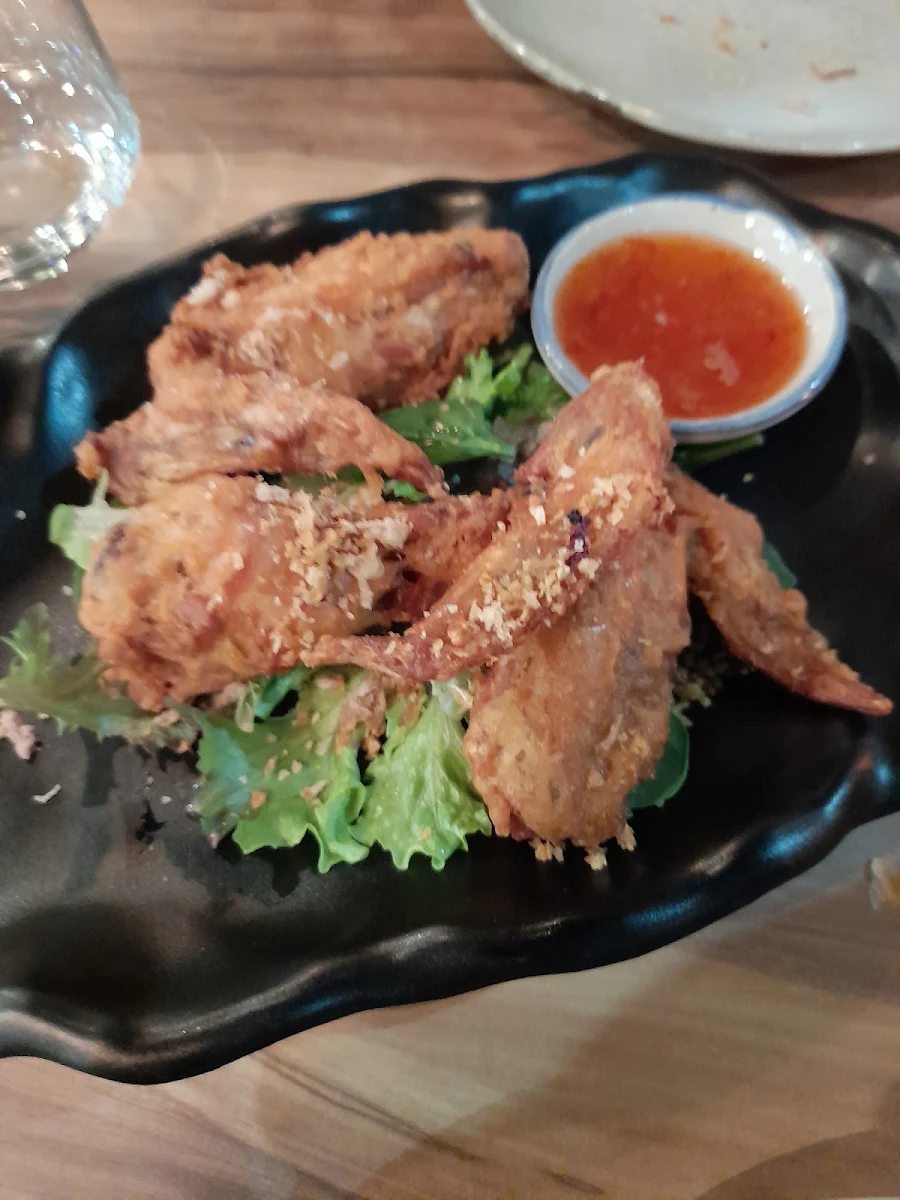 Highlights, Pikoon Thai Restaurant
