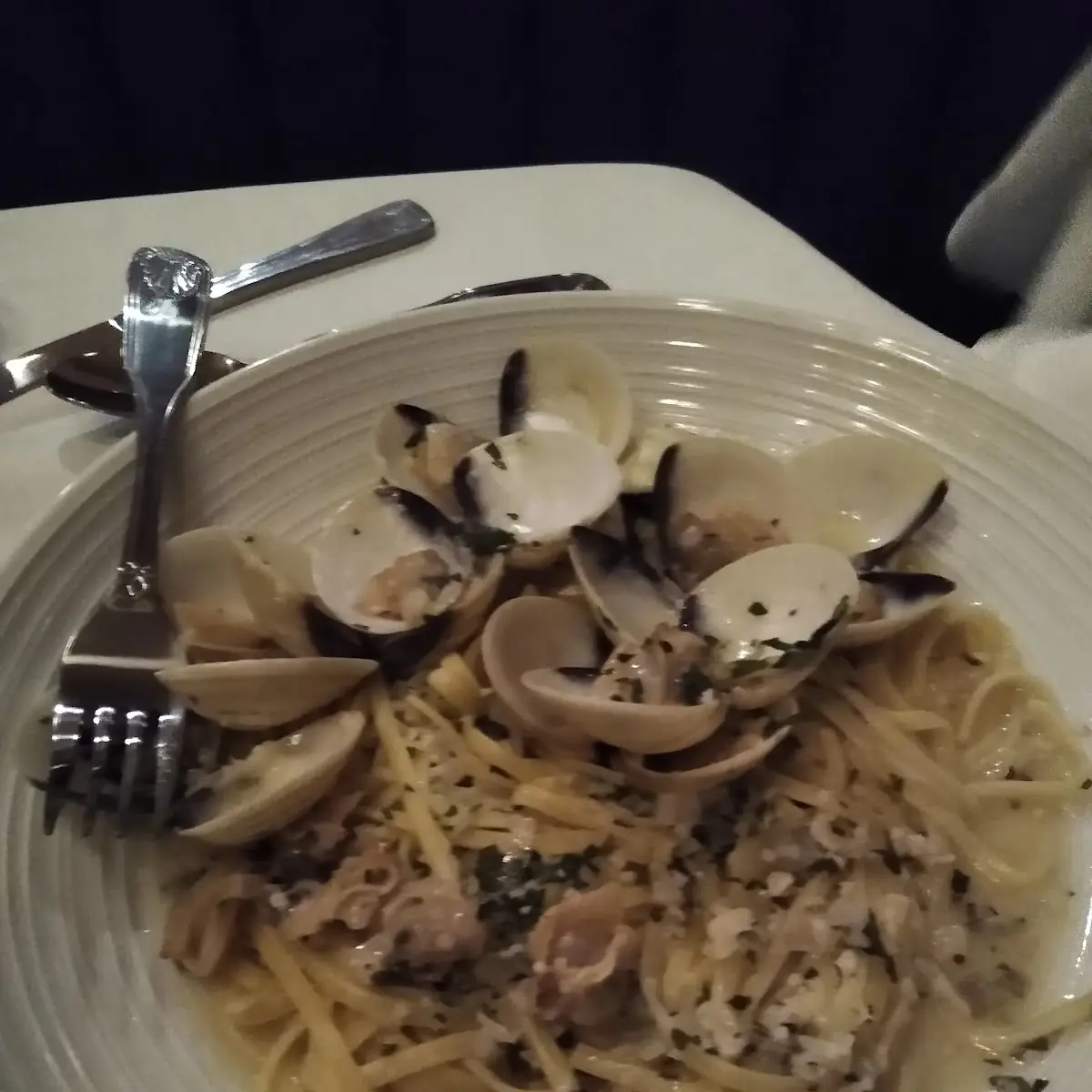 Linguine with White Clam Sauce