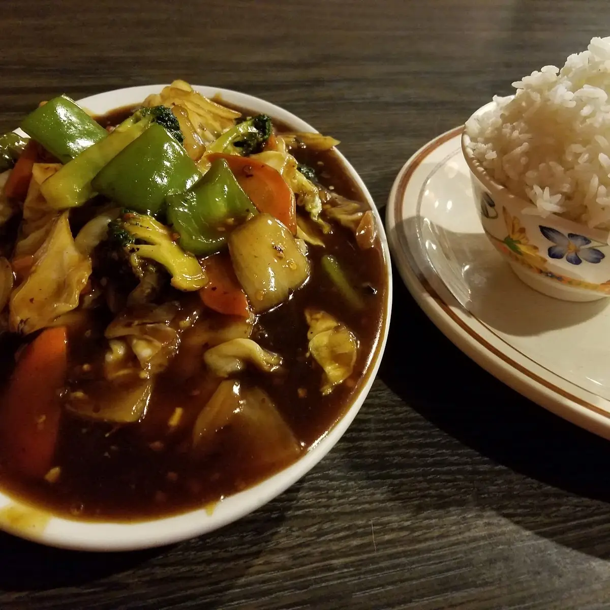 Sizzling Rice Chicken