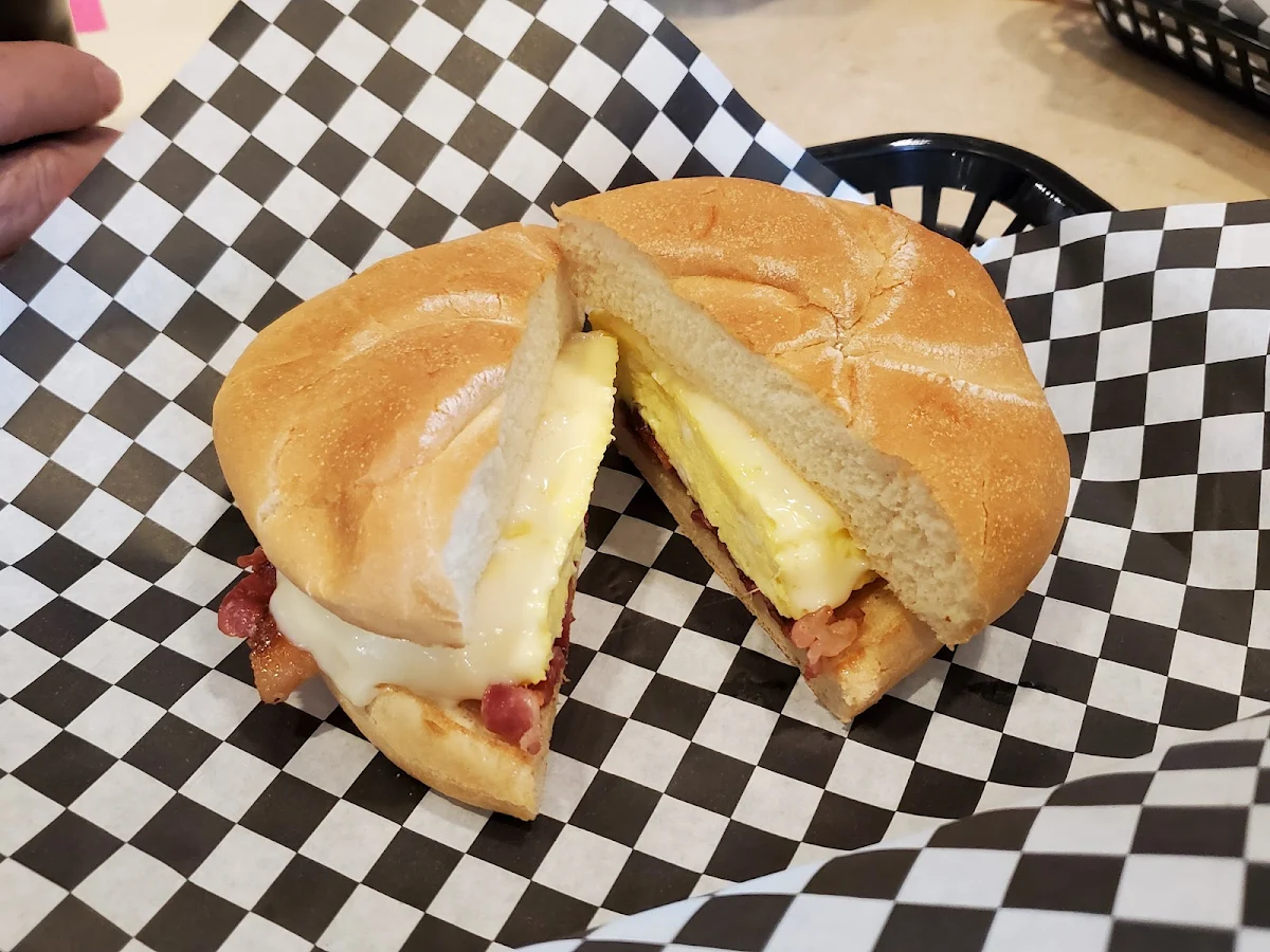 Bacon Egg & Cheese on Kisir