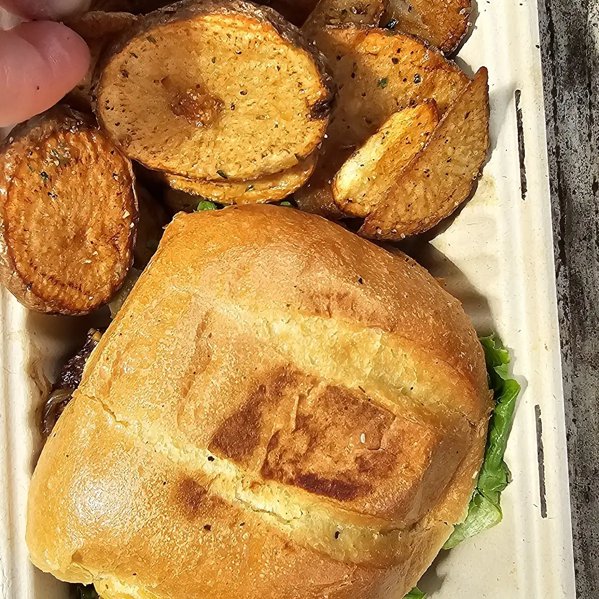 Seven Brothers Burger