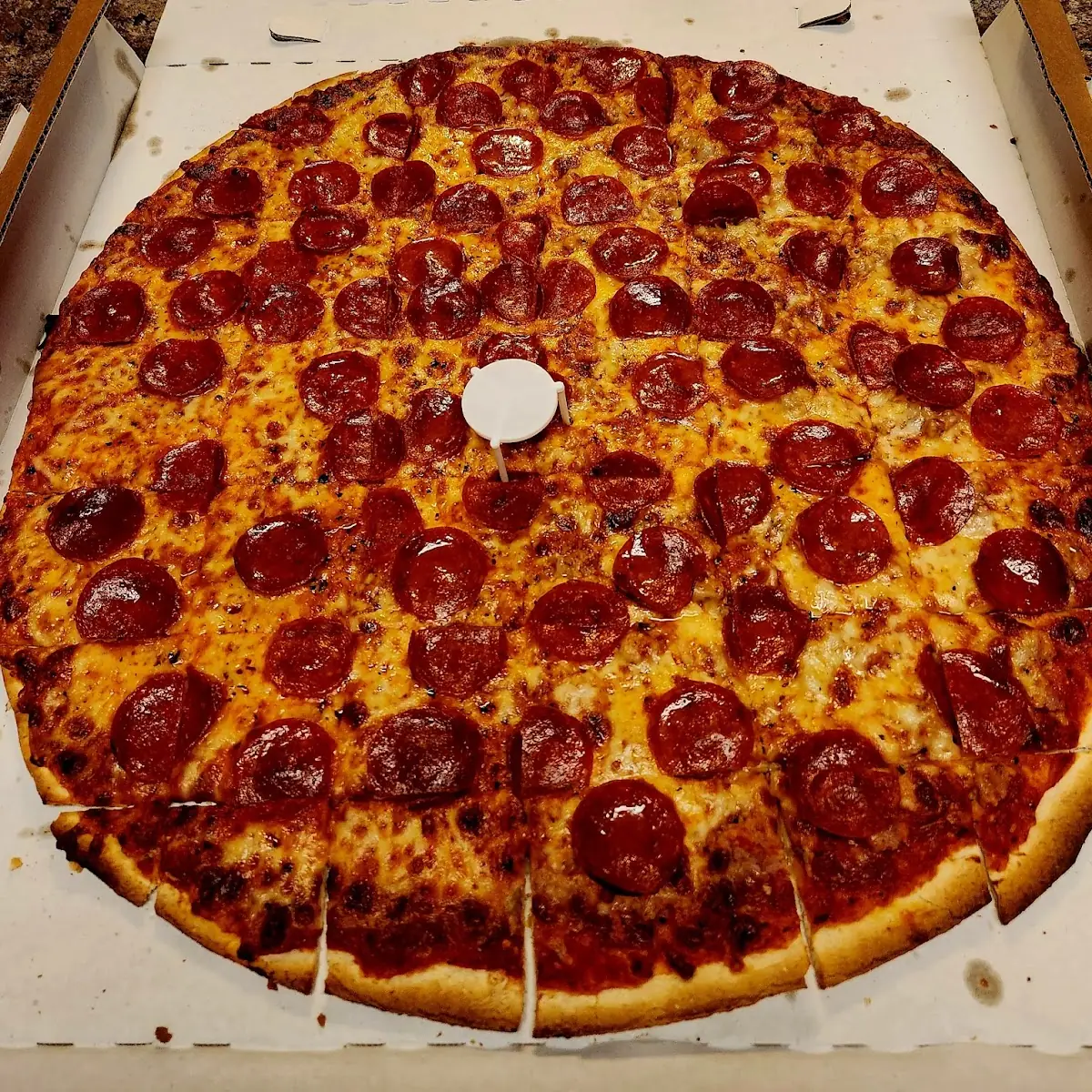 Thin Crust Pizza