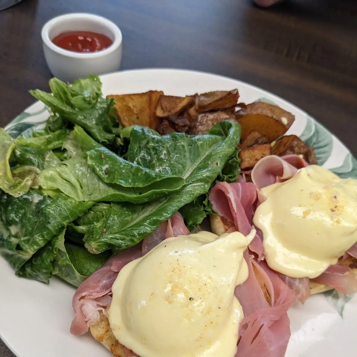 Prosciutto Eggs Benedict