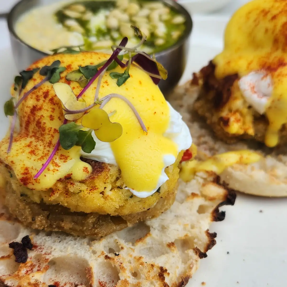 Crab Cake Benedicts