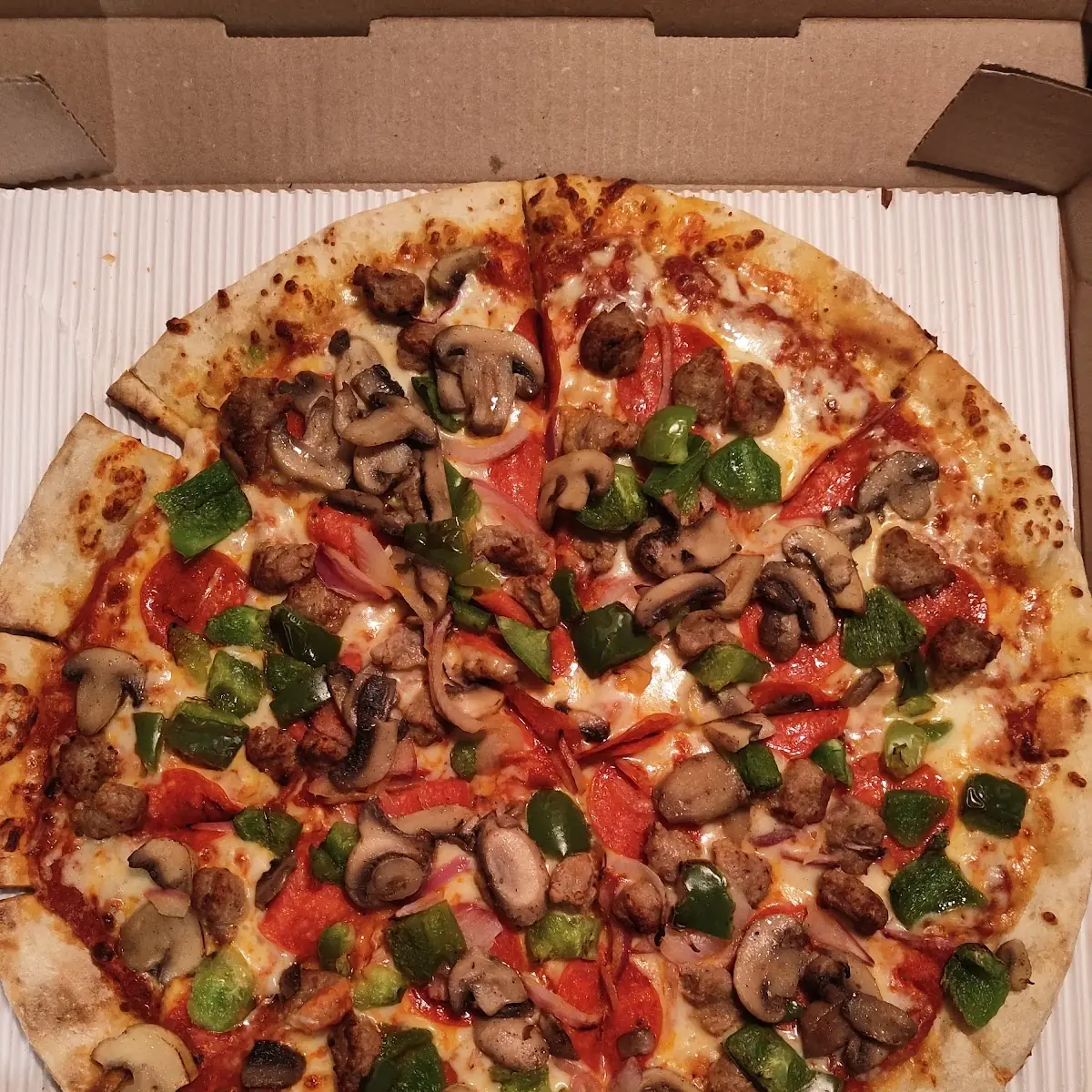 Large Supreme Pizza