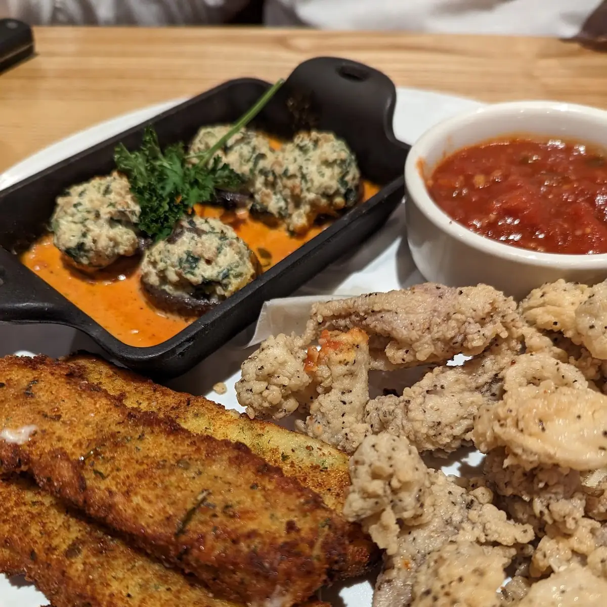 New Bread and Dipping Sauce Trio