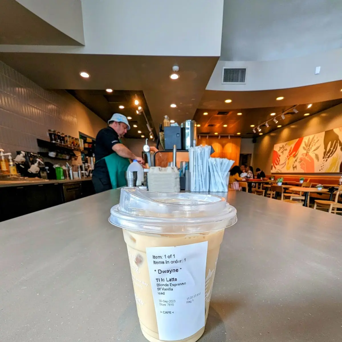 Iced Vanilla Latte
