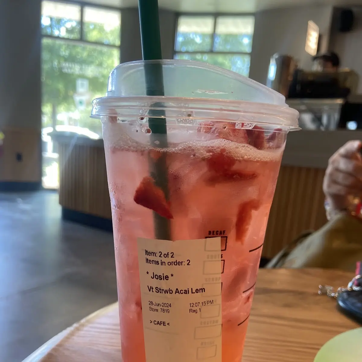 Strawberry Açaí Lemonade
