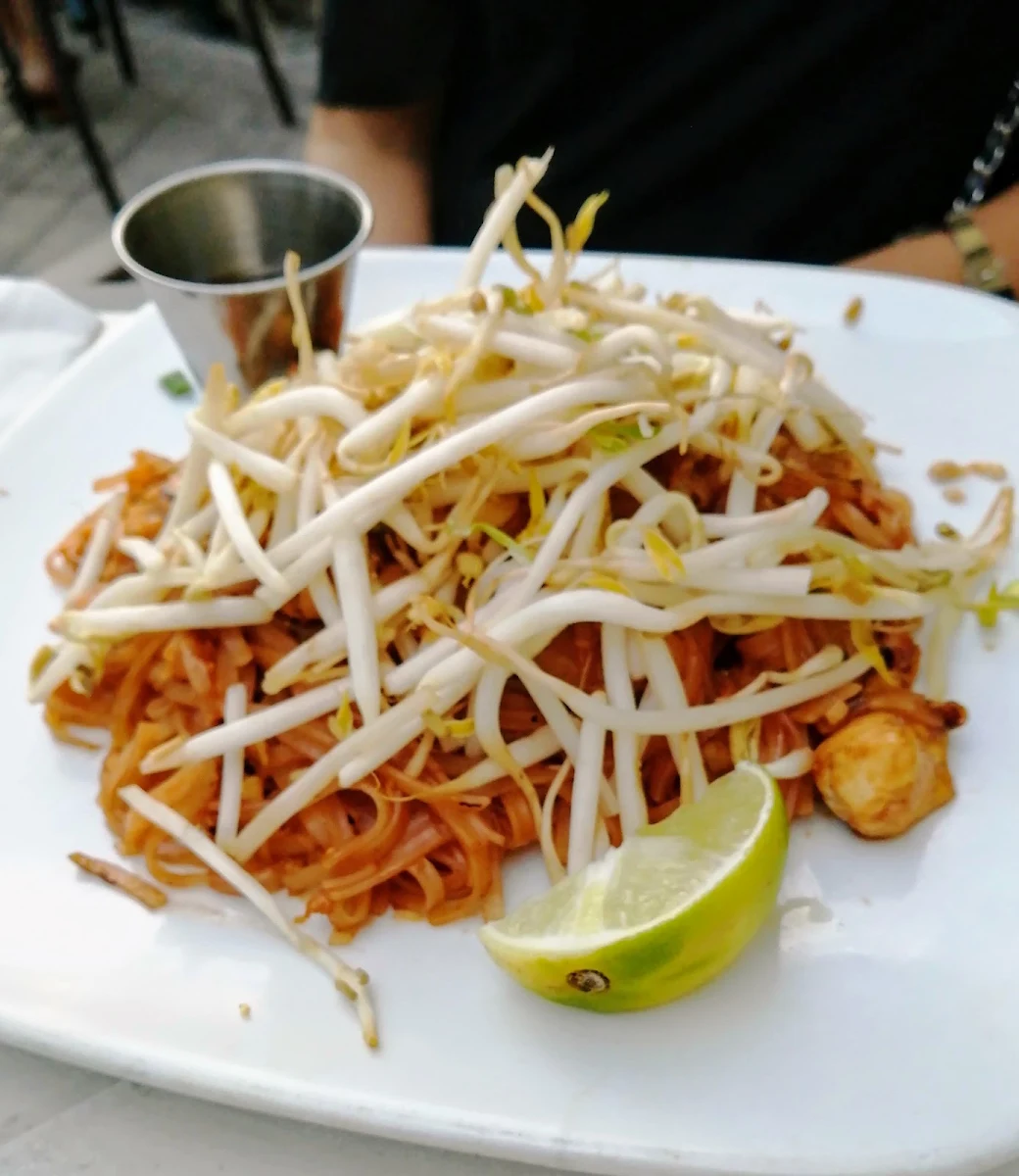 Pad Thai, Jardin Thaï