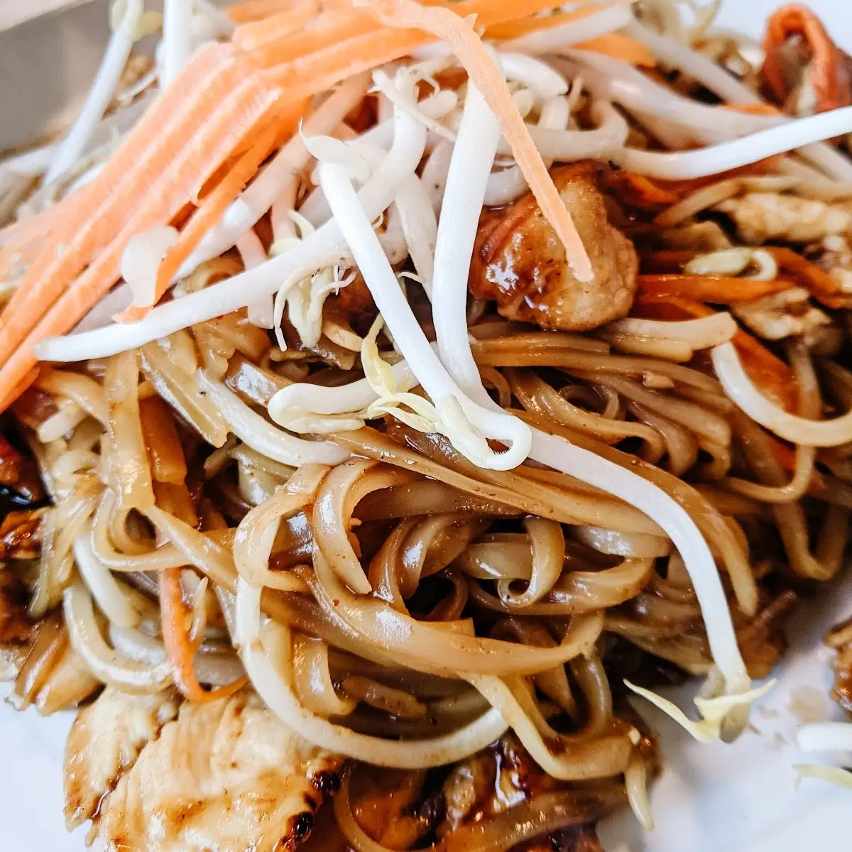 N5. Pad Thai Prawn