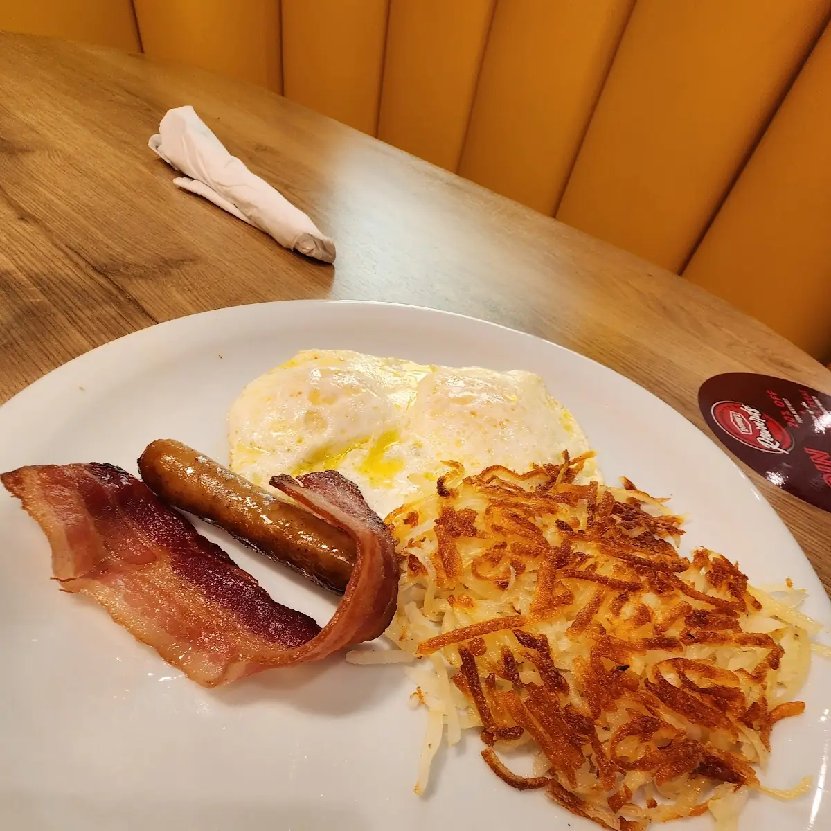 55 Scrambled Eggs & Cheddar Breakfast