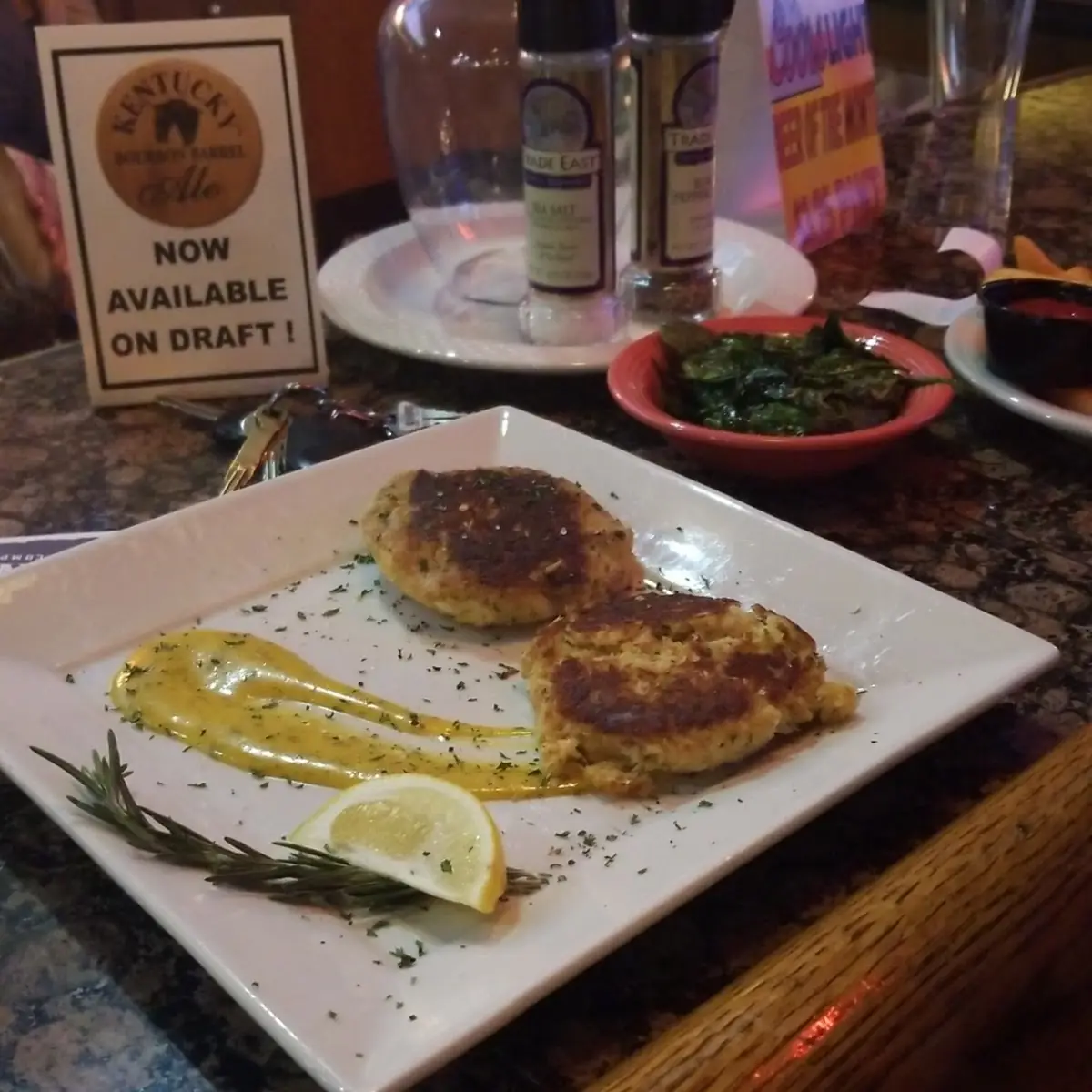 Fresh Jumbo Lump Crab Cakes