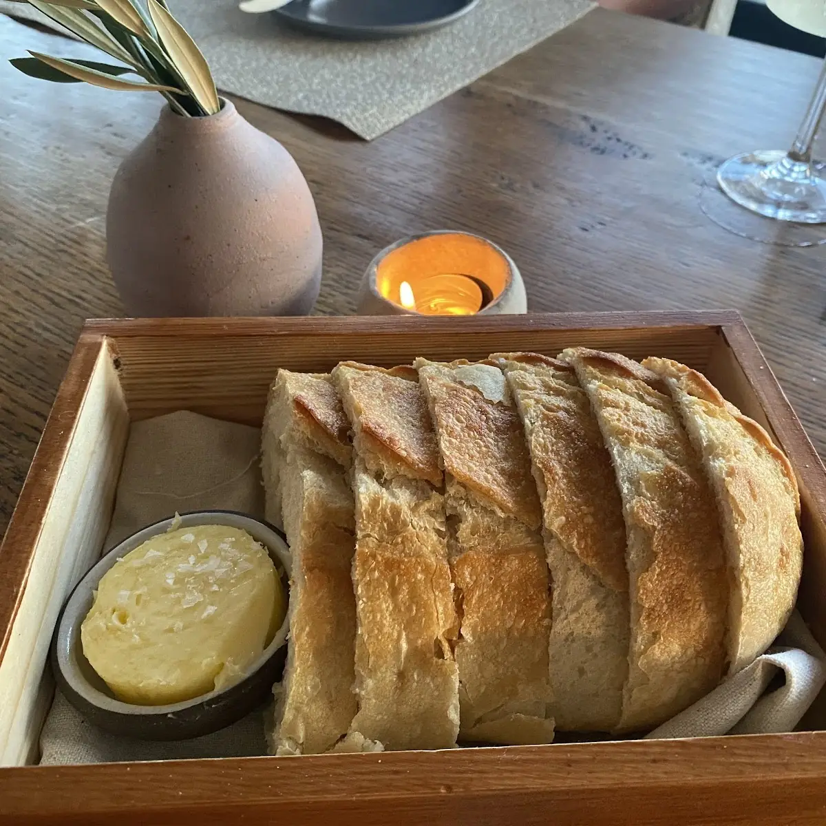 Table Bread