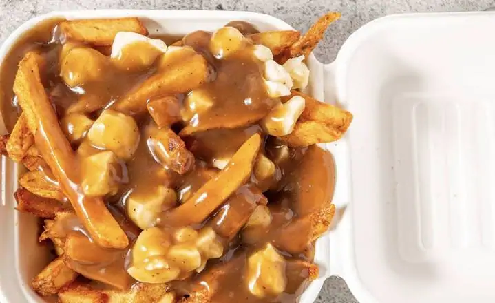 Classic Poutine