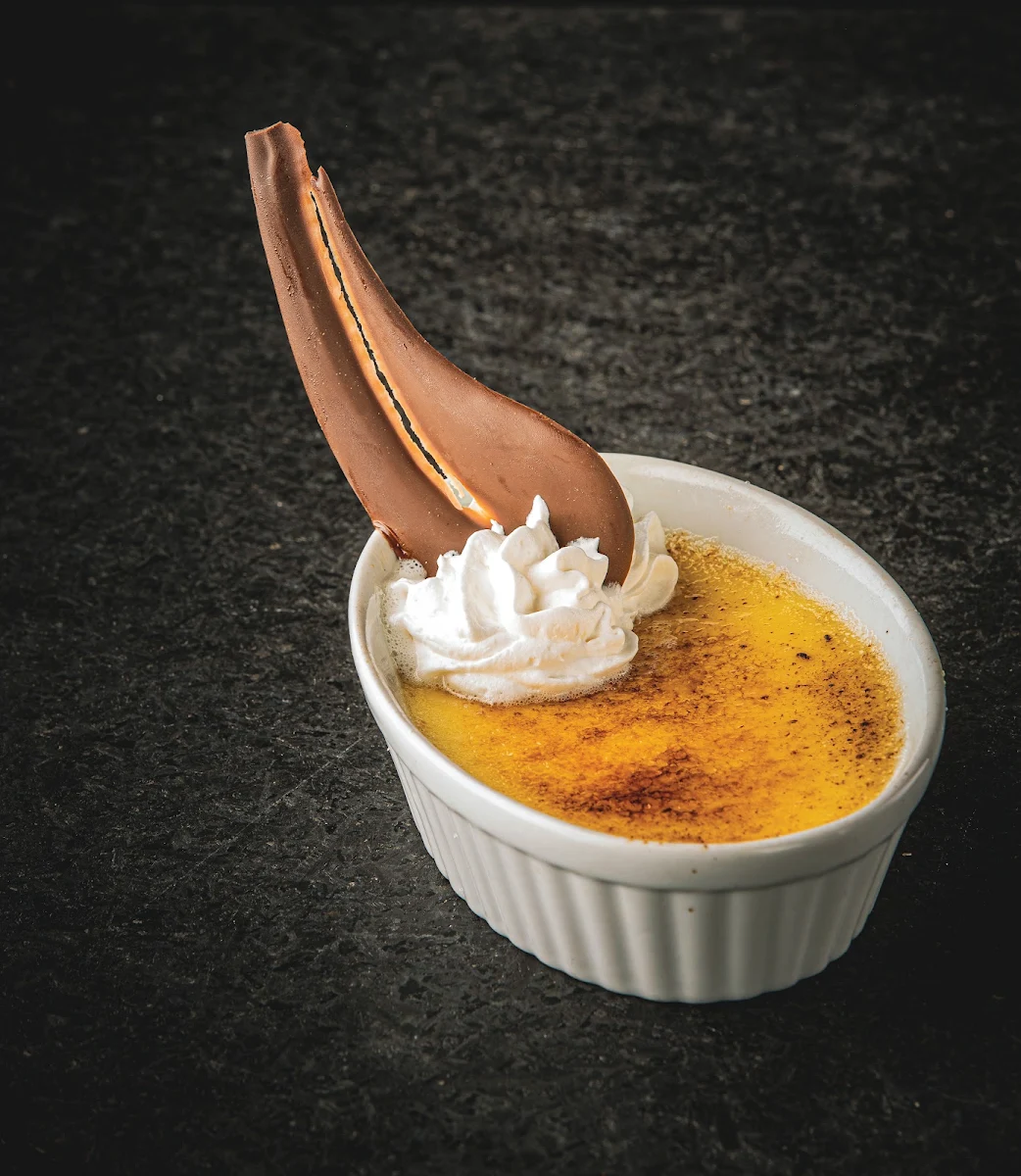 Creme Brulee, Blaxton Lebourgneuf