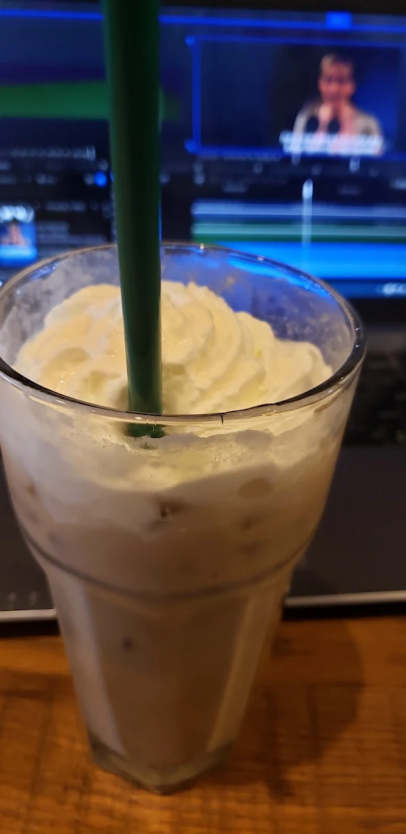 Iced White Chocolate Mocha