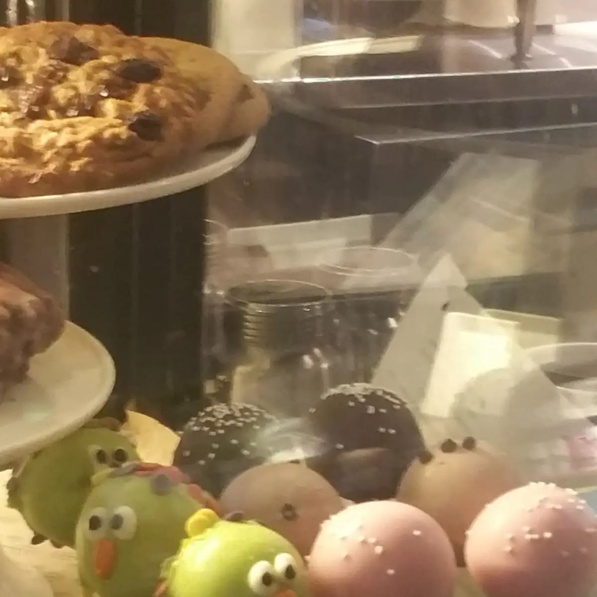 Frog Cake Pop