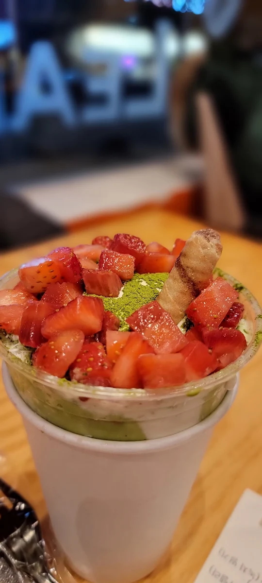 Green Tea & Strawberry
