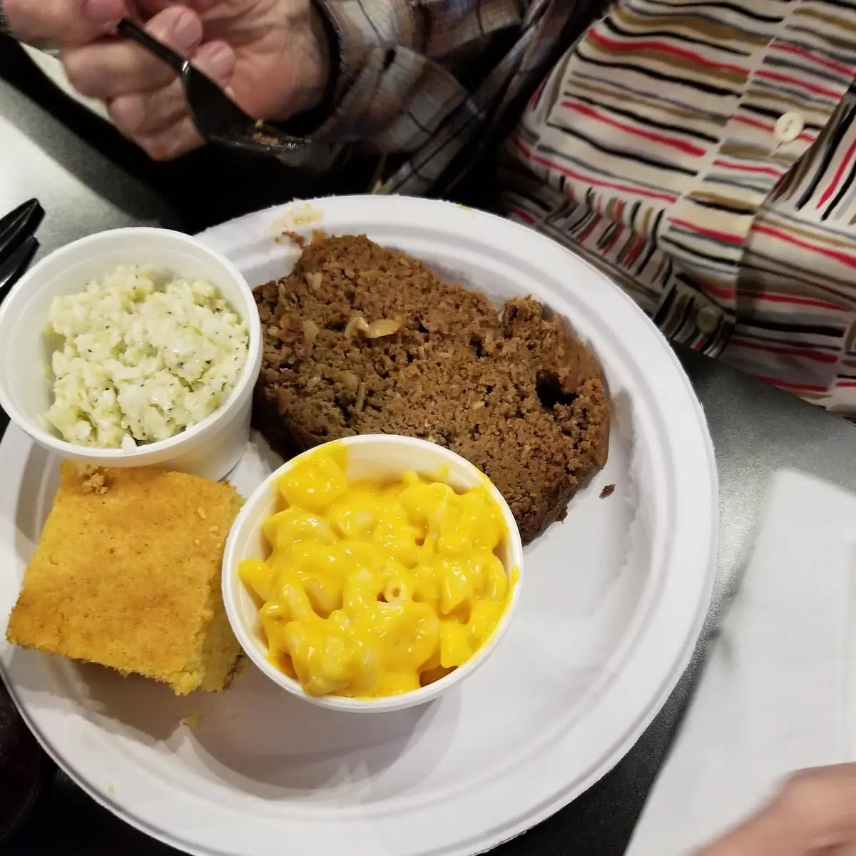 Macaroni & Cheese Mash Potatoes Black Bear