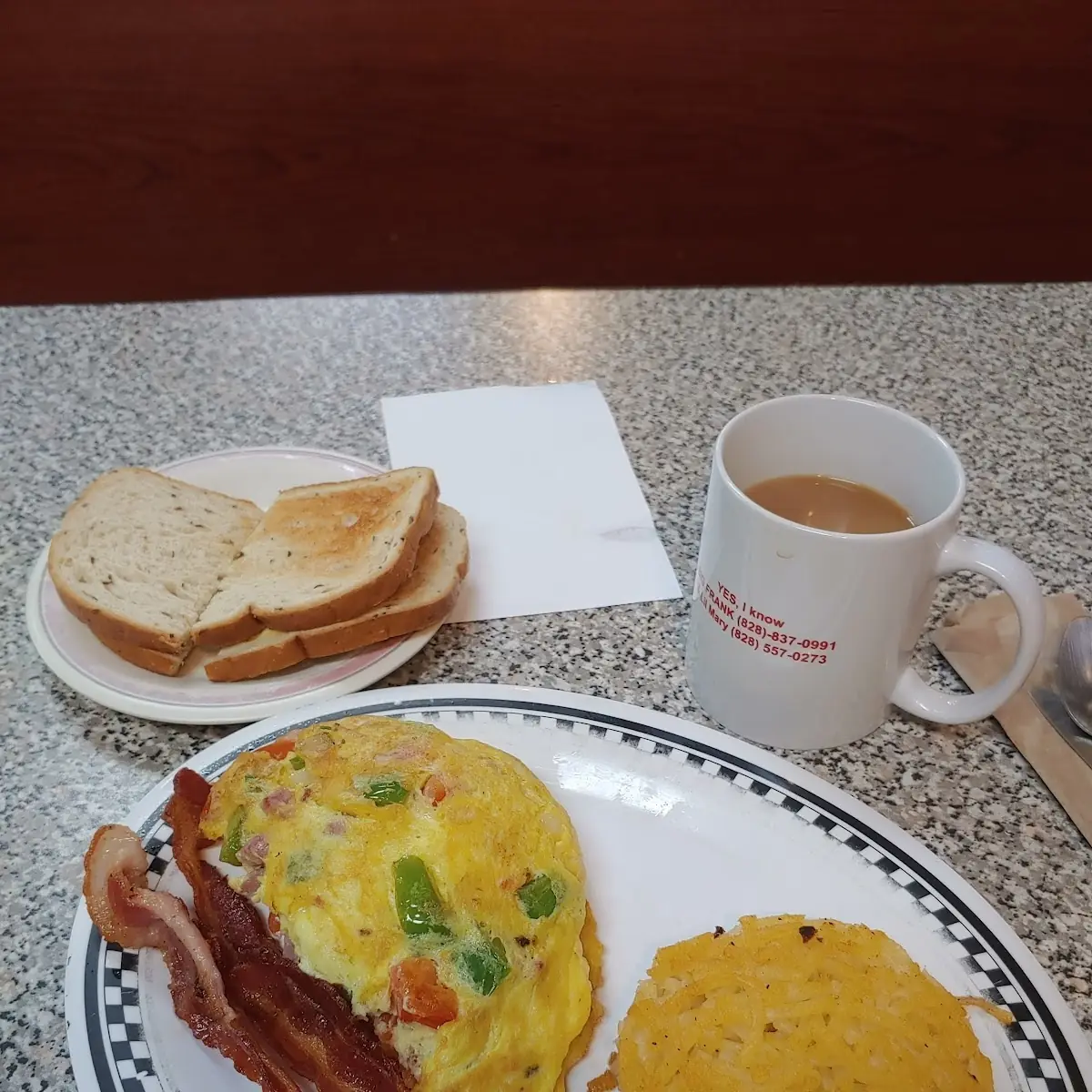 Western Omelette with Bacon and Hash Browns