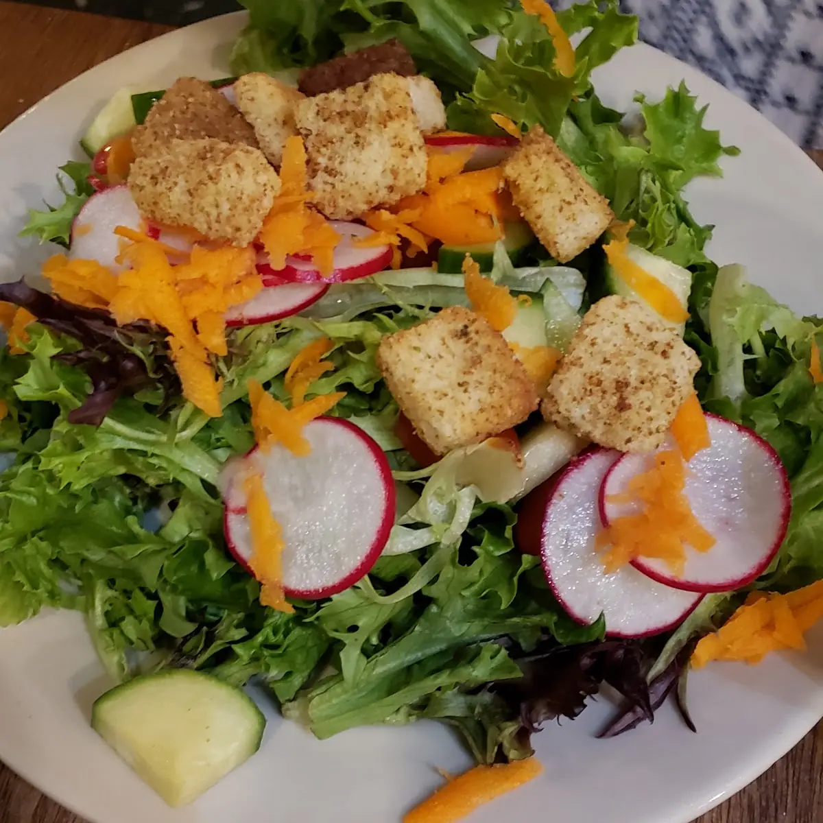 Pub Salad