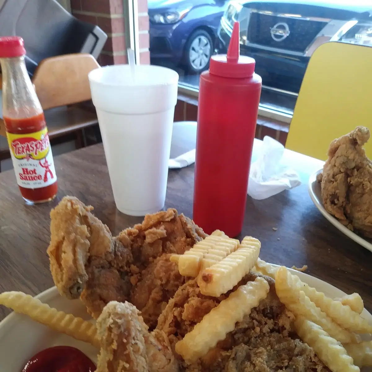 1 2 Fried Chicken Dinner