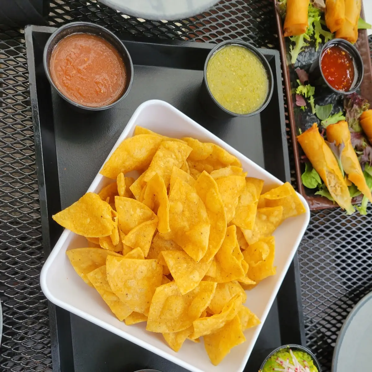 Chips Guacamole & Salsa