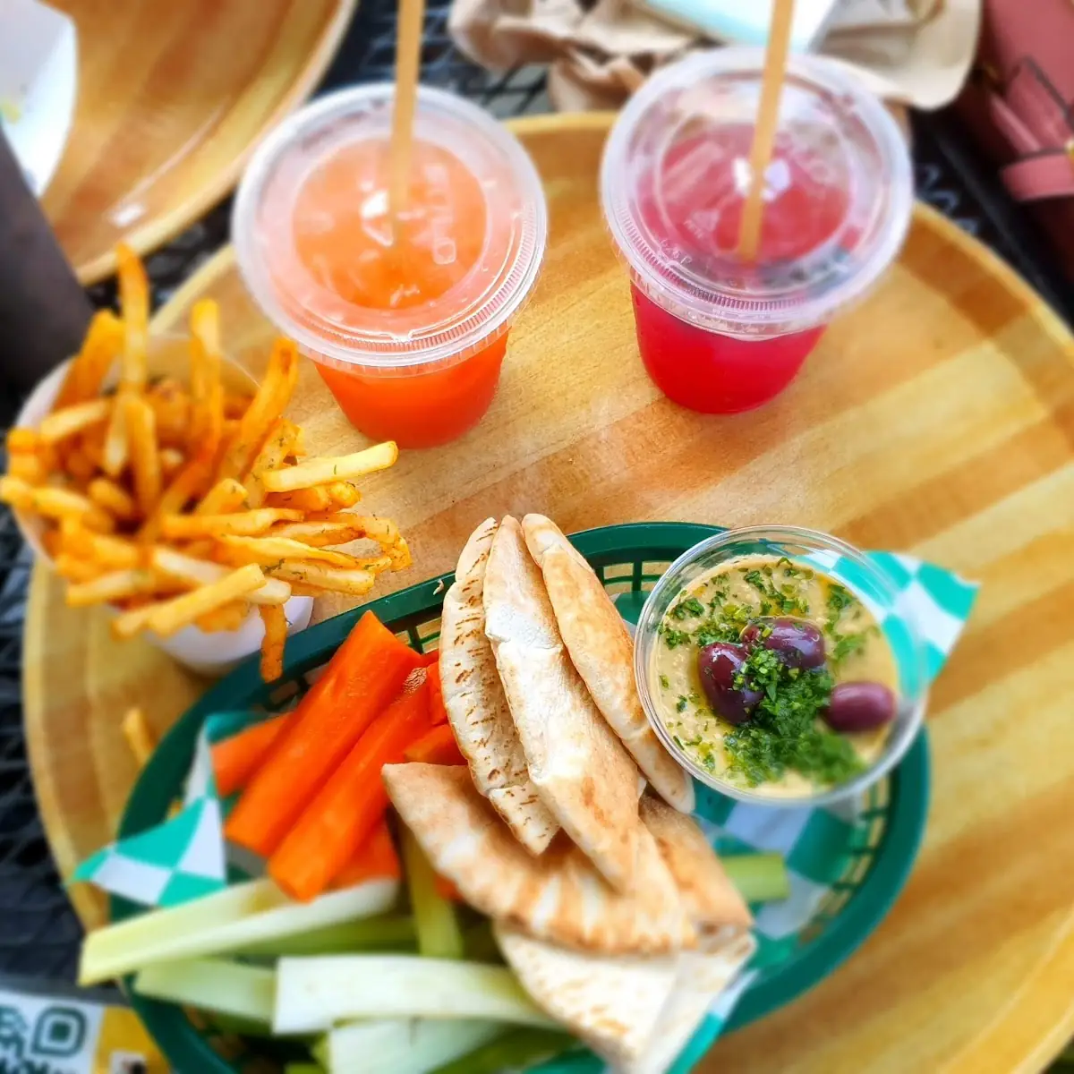 Hummus Plate