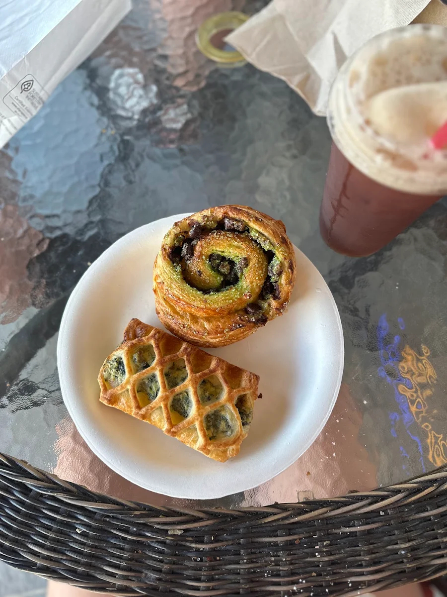 Pistachio Chocolate Croissant