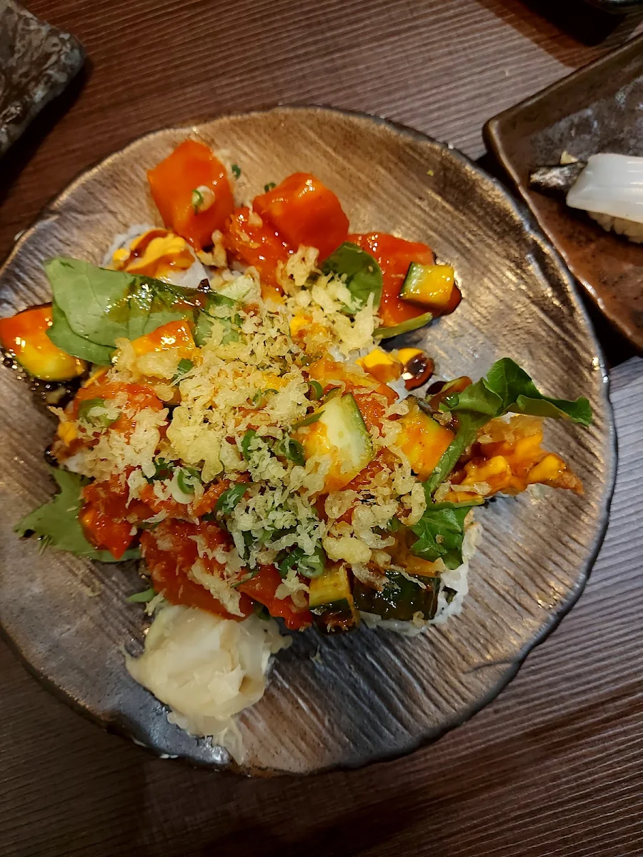 Gami Sashimi Salad
