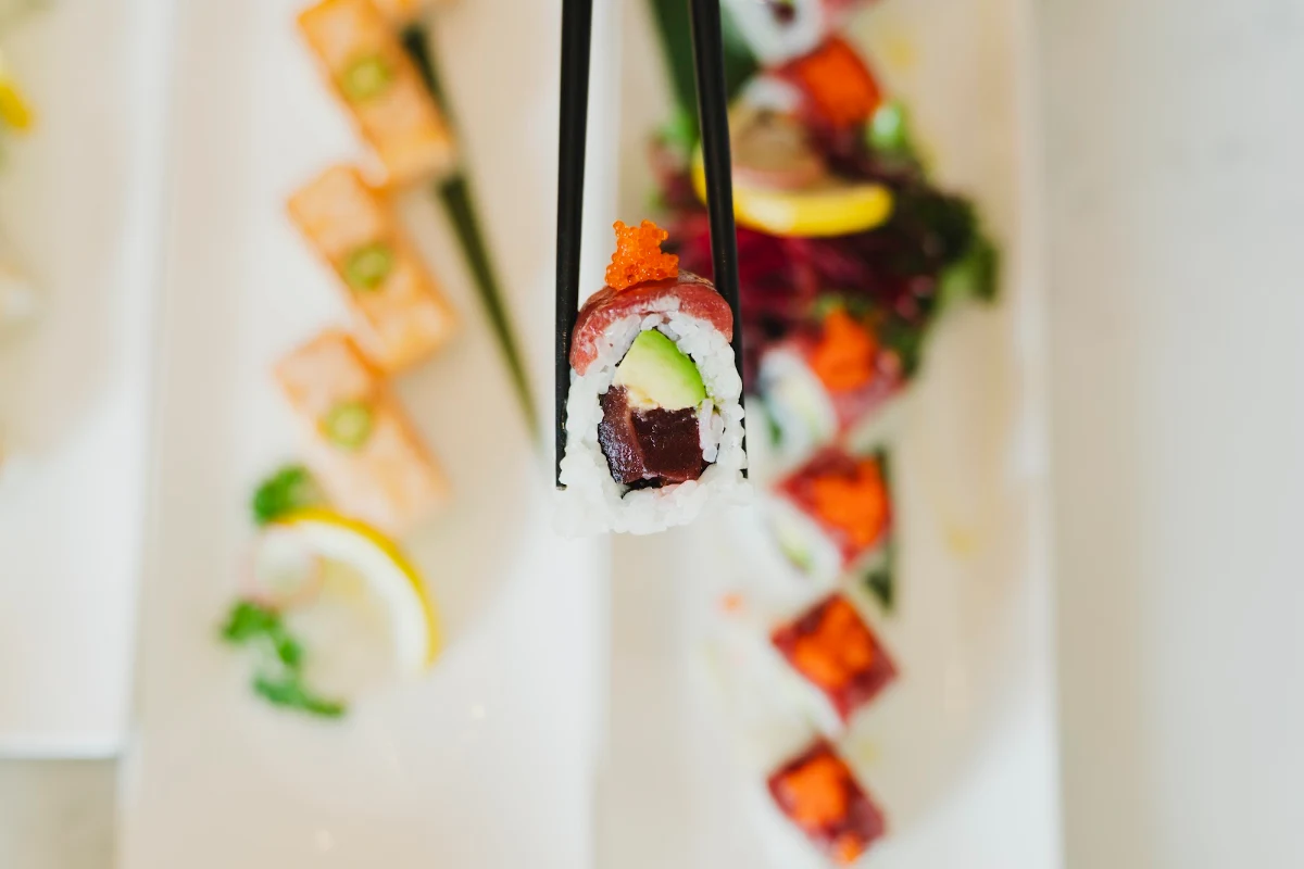 Rainbow Roll 8 pcs