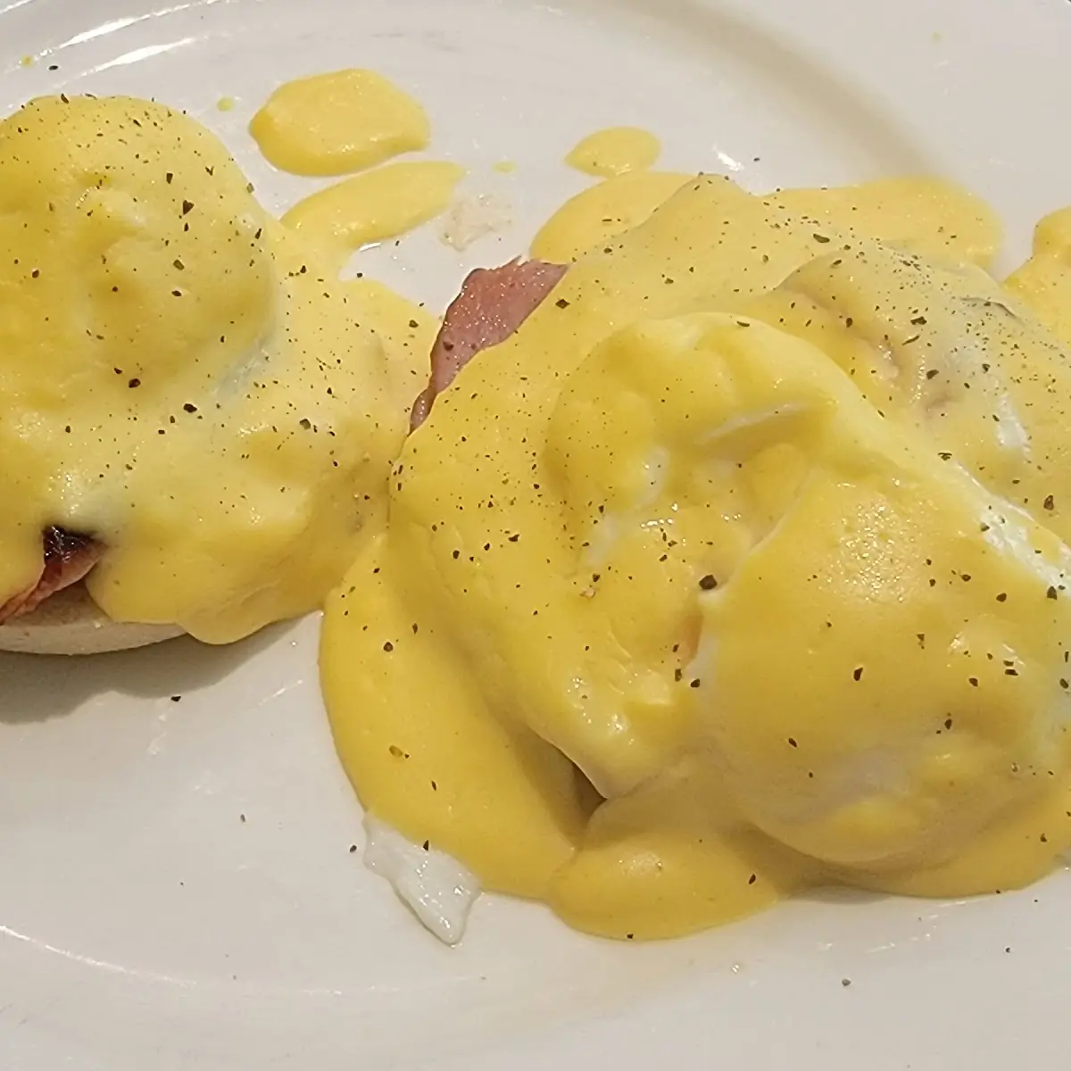 Eggs Benedict