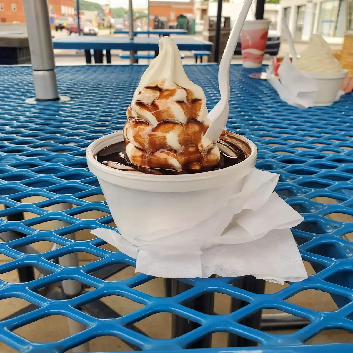 Hot Fudge Sundae